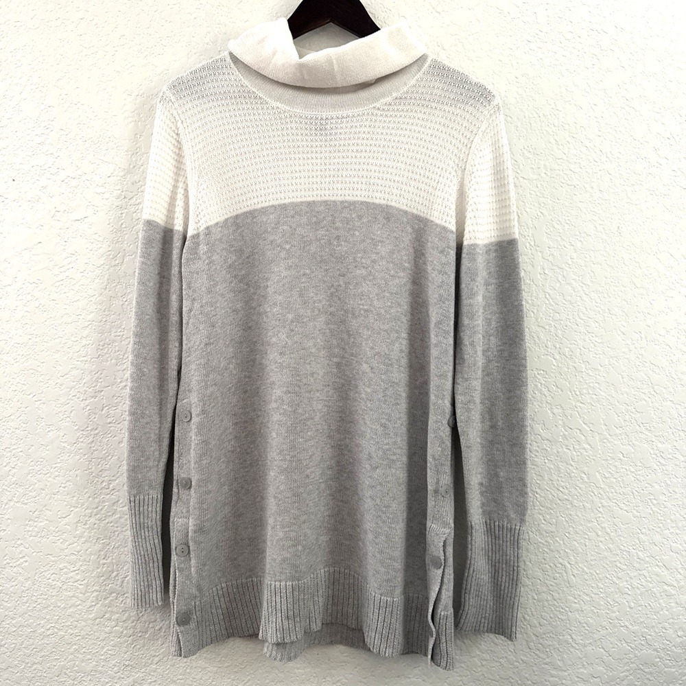 Tahari Colorblock Cowl Neck Tunic Knit Sweater Gray White Button Side Size XL